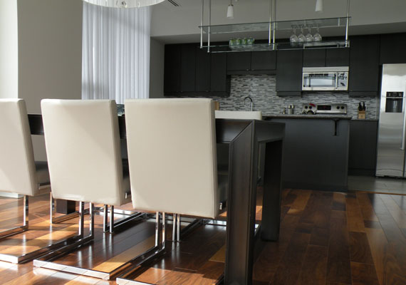 Design and finishes are top of mind in our suites. You'll enjoy granite counters, modern kitchens and high-end finishes.